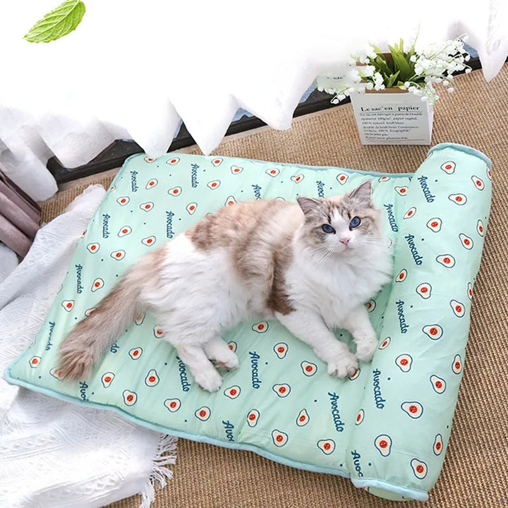 Ice Silk Cooling Mat for Dogs &amp; Cats🐶 |