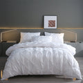 丨 Embroidered Craft Three-piece Bedding Set (Pillowcase & Quilt Cover)
