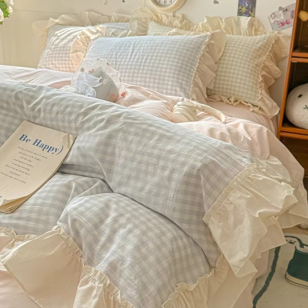 Gingham Check Ruffled Edges Bedding Set