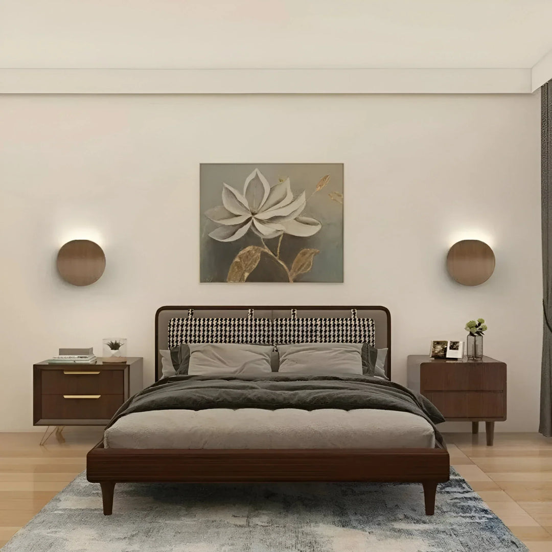 WoodLume – Curved Wooden Wall Light
