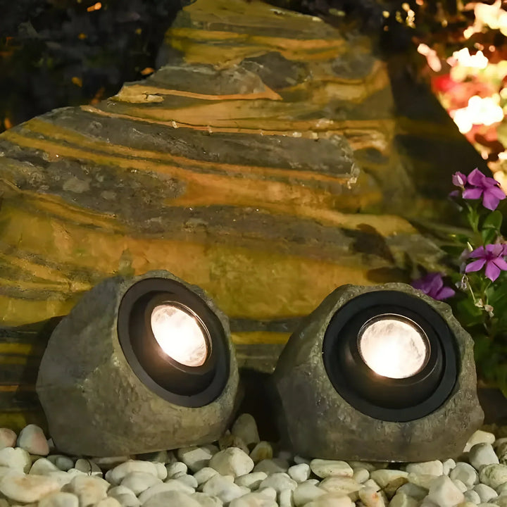 StoneGlow – Solar Rock Garden Light