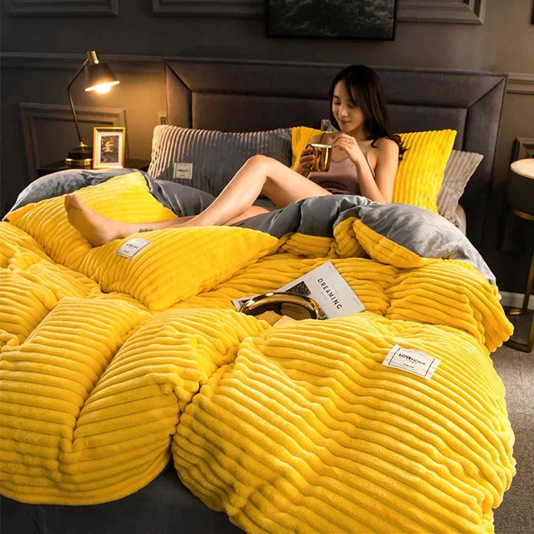 Luxurious and Comfortable Duvet Cover - DreamWeave