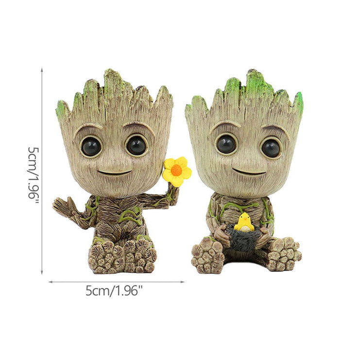 Cartoon Large Miniature Figure: Playful Office Decoration