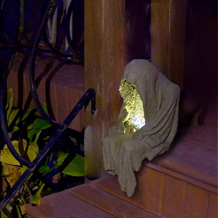 Garden Court Decoration made of Resin
