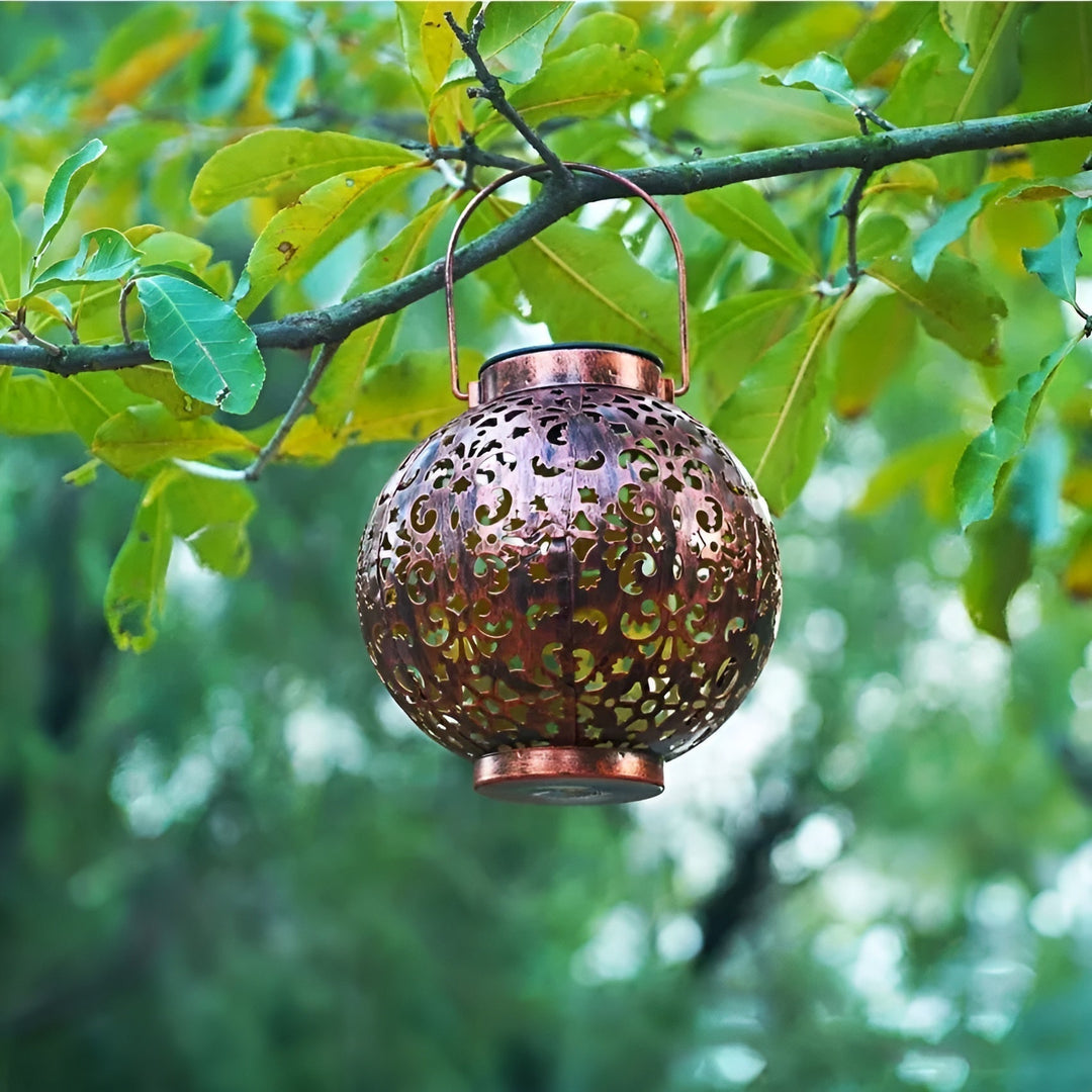 SolarGlow - Vintage Solar-powered Outdoor Light - Waterproof Outdoor Light
