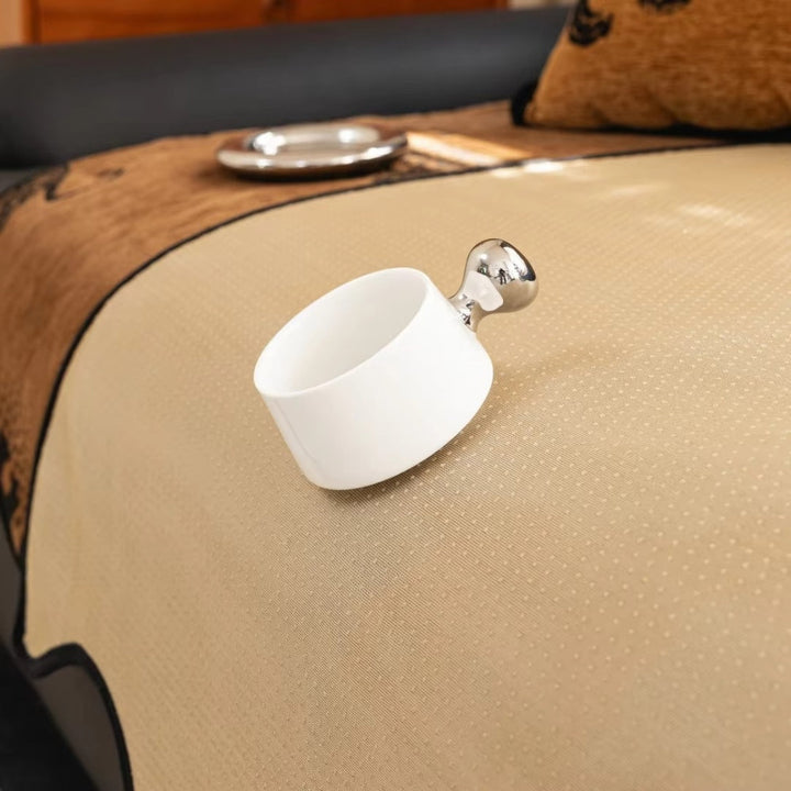 Lion Wavy Non-Slip Sofa Cover