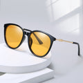 Women's Fashion Cat-Eye Sunglasses with Mirrored Lenses
