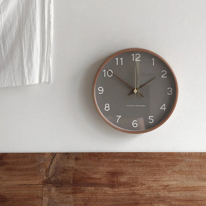 TranscendTime | Wall clock made of wood and glass