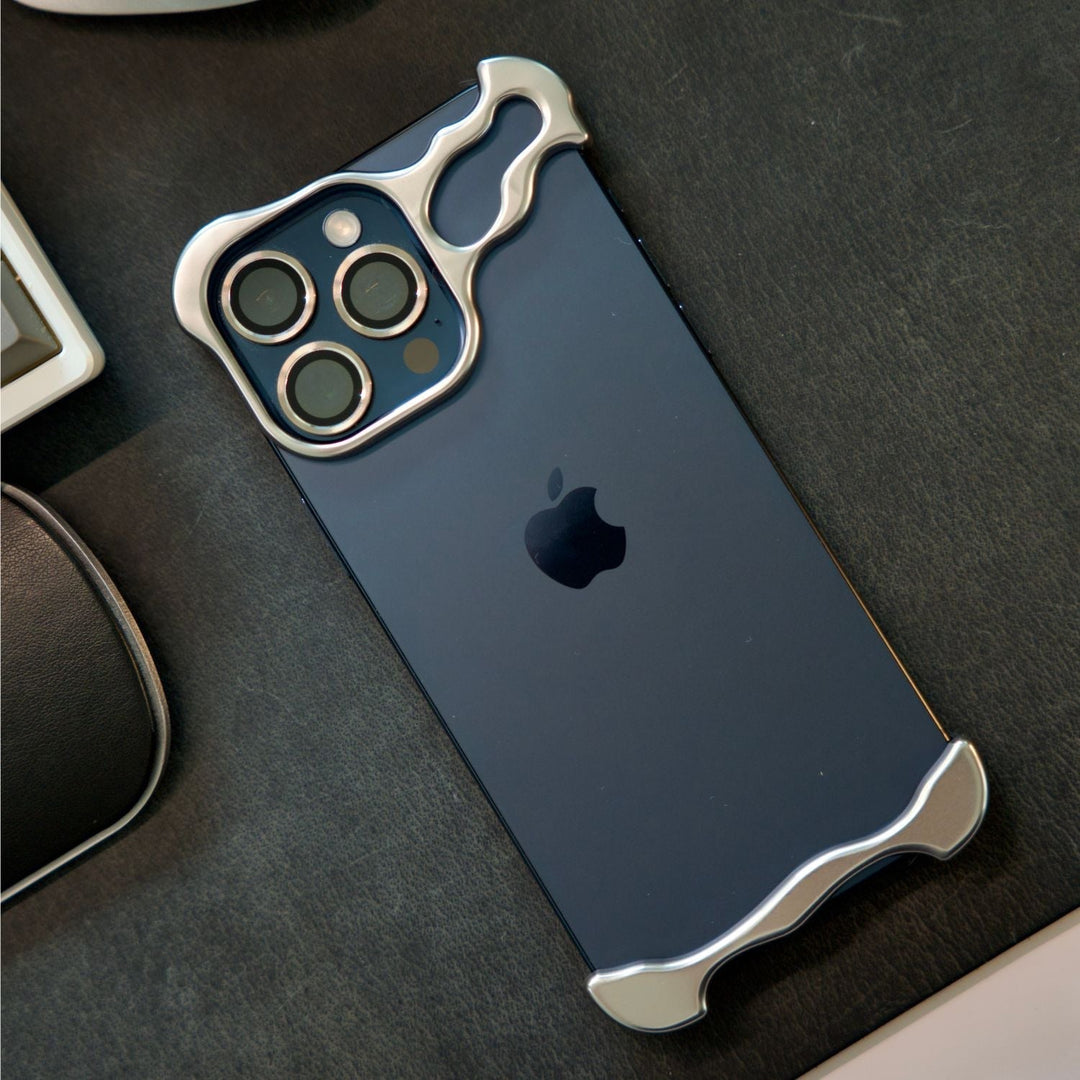 Mobile Phone Case with Slim Minimalist Design
