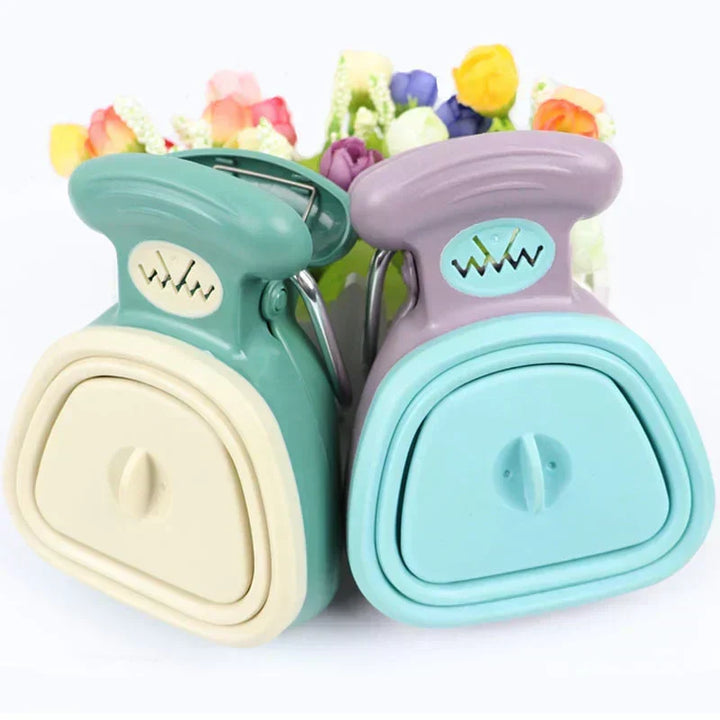 The Ultimate Pooper Scooper + FREE 1 Pack of Biodegradable Bags - PooPal
